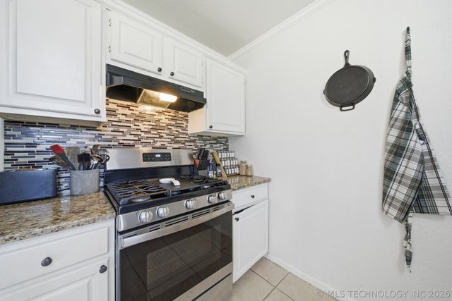 14768 S Yukon Avenue, Glenpool, OK 74033