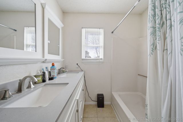 14768 S Yukon Avenue, Glenpool, OK 74033