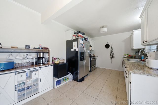 14768 S Yukon Avenue, Glenpool, OK 74033