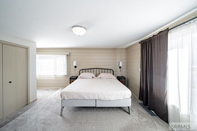 2955 S Central Avenue, Ammon, ID 83402