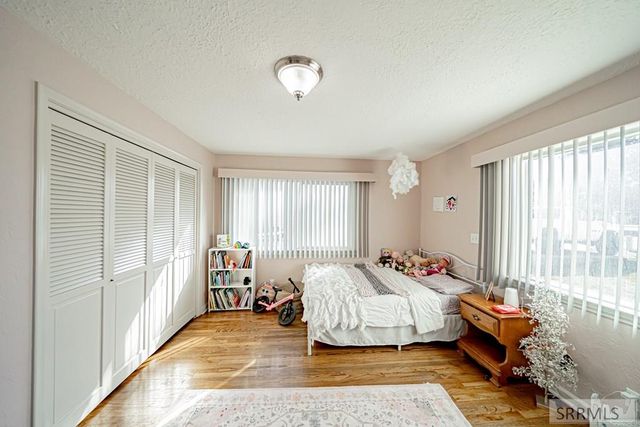 2955 S Central Avenue, Ammon, ID 83402