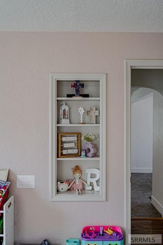 2955 S Central Avenue, Ammon, ID 83402