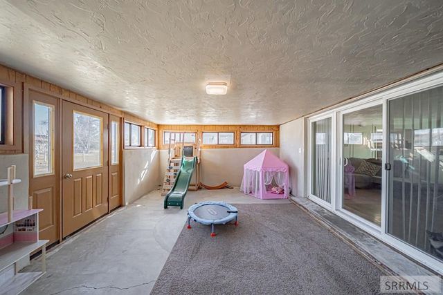 2955 S Central Avenue, Ammon, ID 83402