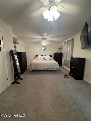 32 Yorkshire Parkway, Gulfport, MS 39503
