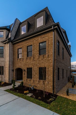 510 Garfield St, Nashville, TN 37208