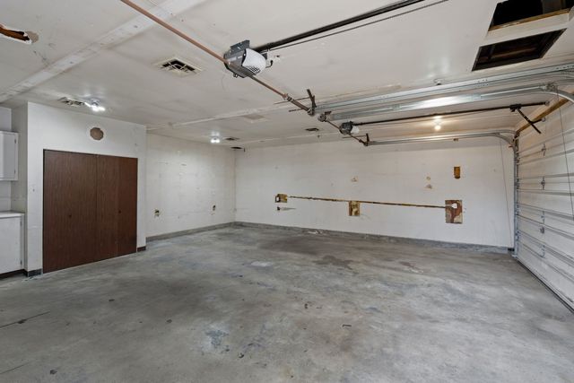 5515 N Cochran St, Spokane, WA 99205