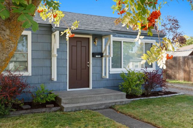 5515 N Cochran St, Spokane, WA 99205