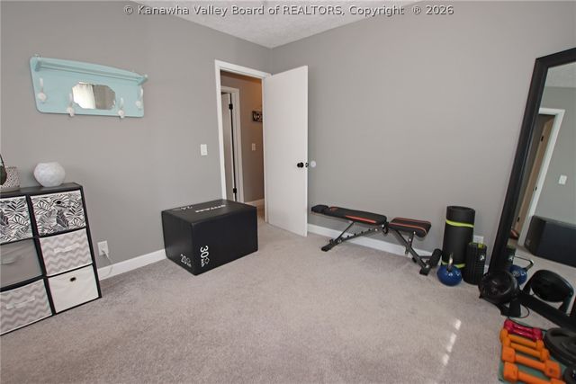 13 Elwood Drive, Huntington, WV 25705