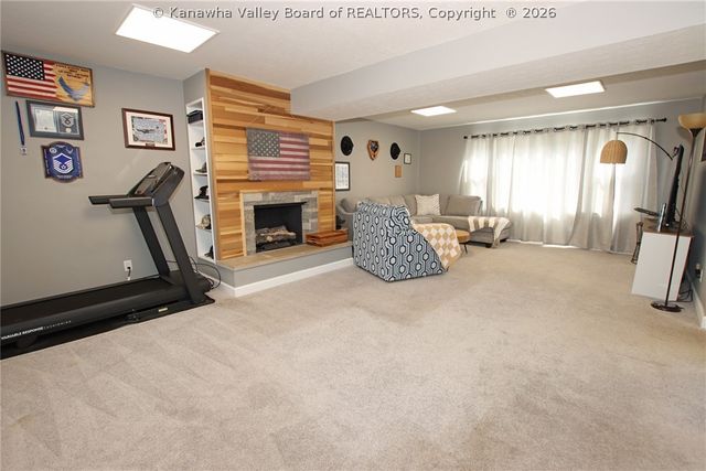 13 Elwood Drive, Huntington, WV 25705