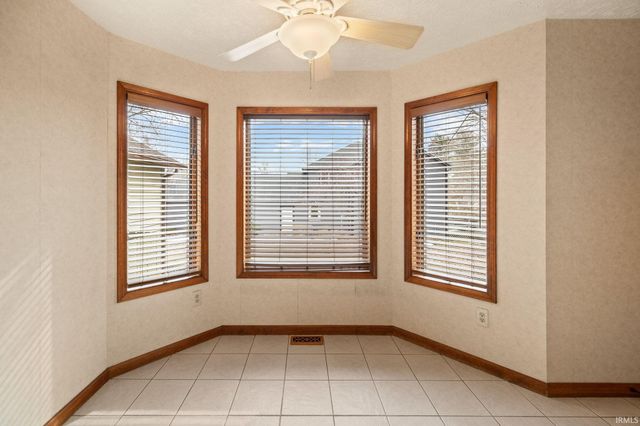 1332 King Arthur Drive, Lafayette, IN 47905