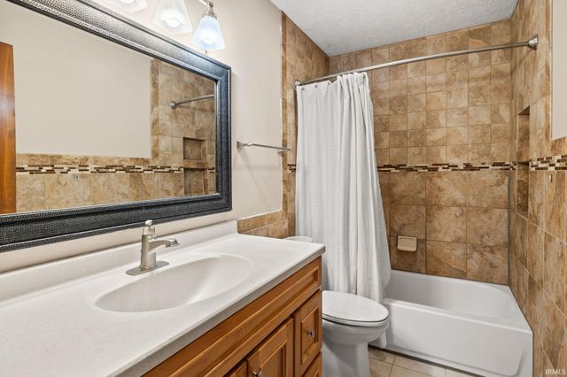 1332 King Arthur Drive, Lafayette, IN 47905