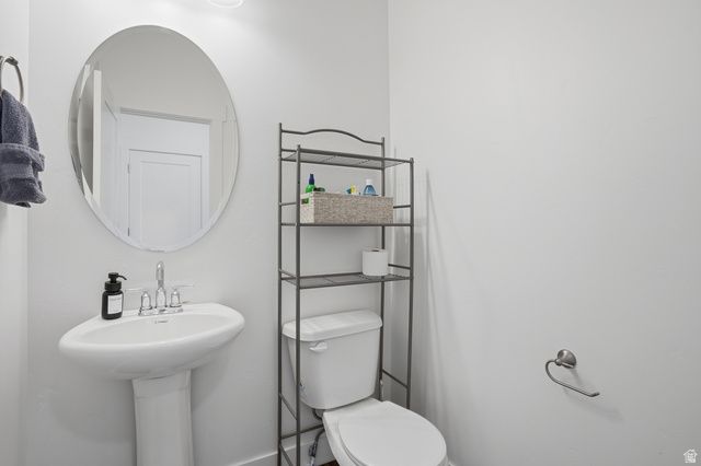 3784 N DORIS LOOP RD, Eagle Mountain, UT 84005