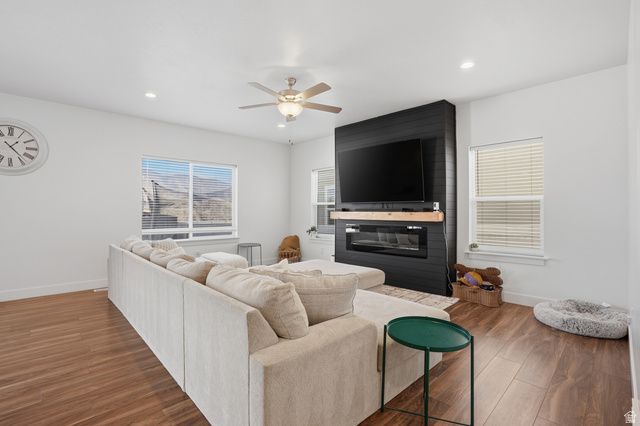 3784 N DORIS LOOP RD, Eagle Mountain, UT 84005