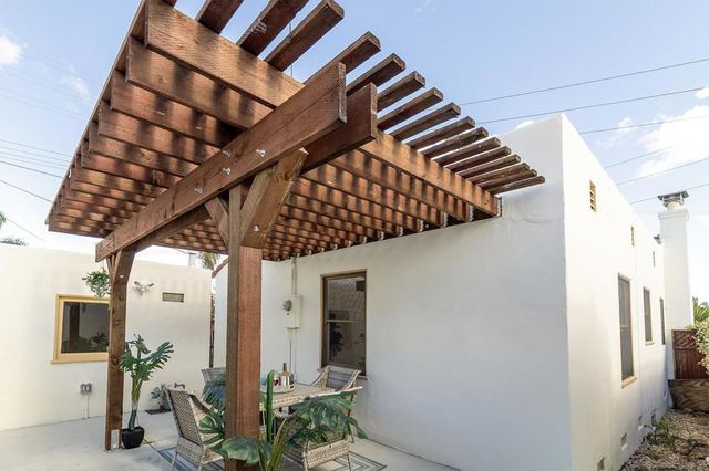 3292 Orange Avenue, San Diego, CA 92104
