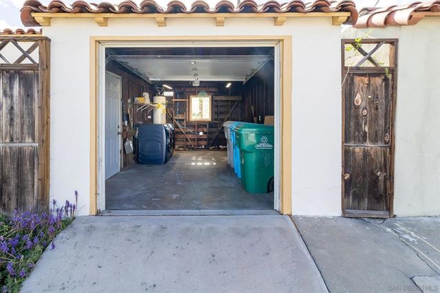 3292 Orange Avenue, San Diego, CA 92104