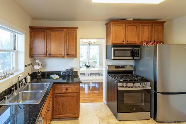 3292 Orange Avenue, San Diego, CA 92104