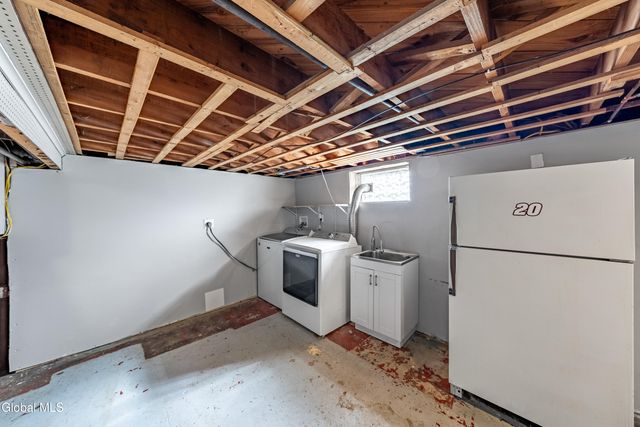 19 St Joseph Street, Colonie, NY 12303