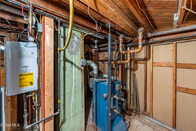 19 St Joseph Street, Colonie, NY 12303