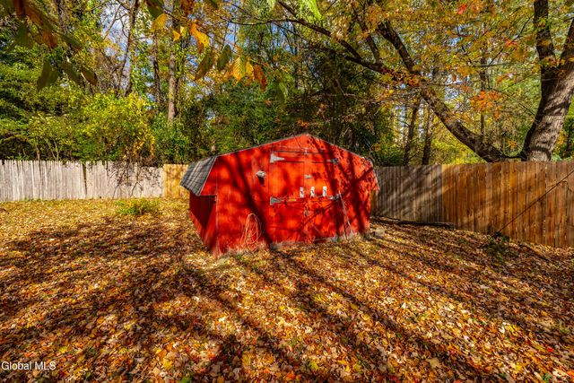 19 St Joseph Street, Colonie, NY 12303