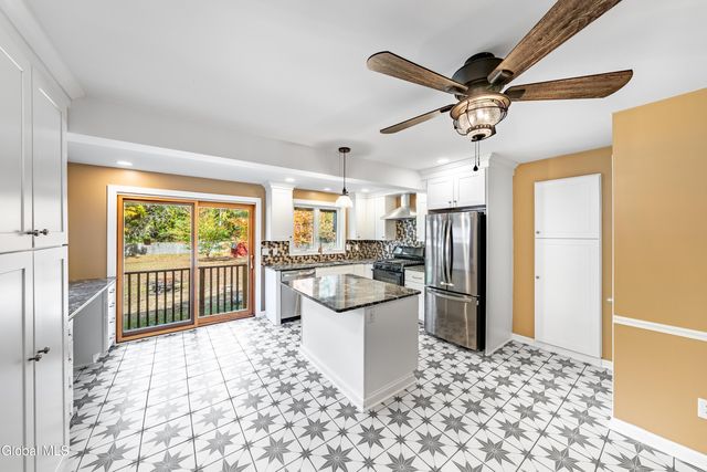 19 St Joseph Street, Colonie, NY 12303