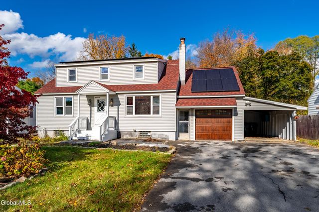 19 St Joseph Street, Colonie, NY 12303