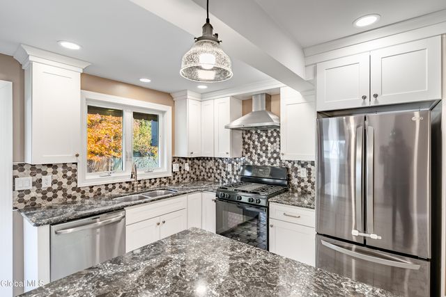 19 St Joseph Street, Colonie, NY 12303