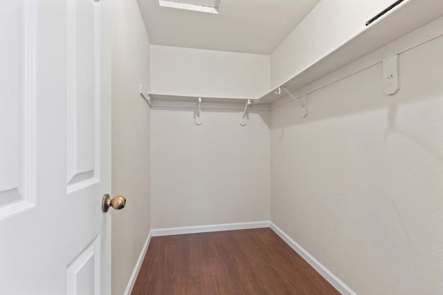 2812 Roswell Way, Ceres, CA 95307