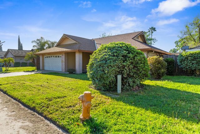 2812 Roswell Way, Ceres, CA 95307