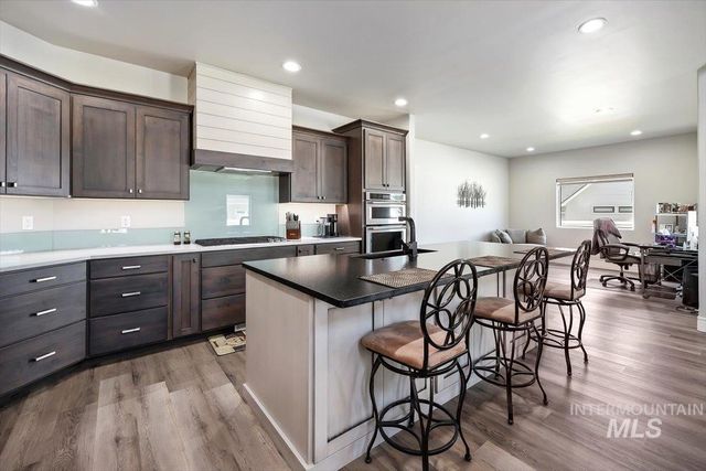 2971 Sunlight Rd, Twin Falls, ID 83301