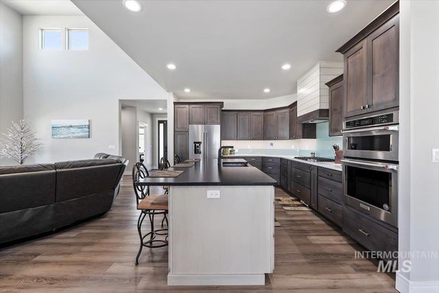 2971 Sunlight Rd, Twin Falls, ID 83301