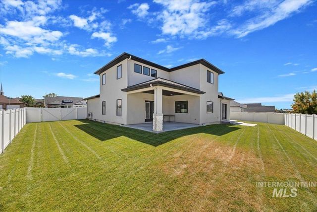 2971 Sunlight Rd, Twin Falls, ID 83301