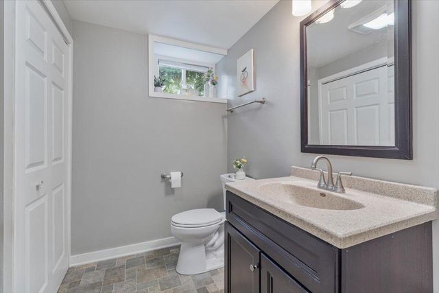 1702 Cass STREET, La Crosse, WI 54601
