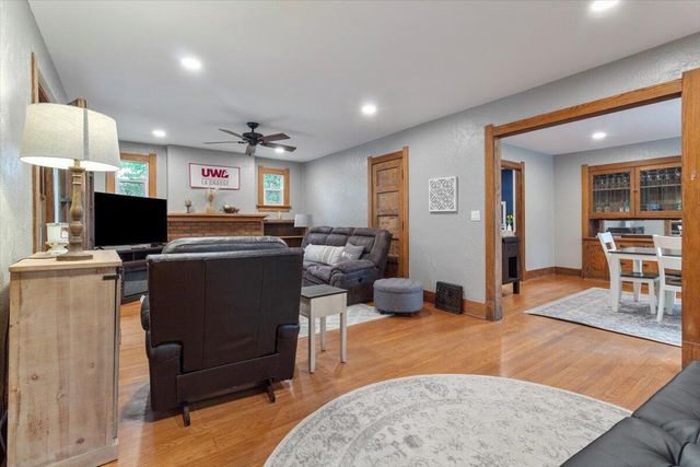 1702 Cass STREET, La Crosse, WI 54601