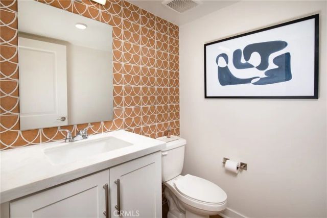 264 S Citrus Row, La Habra, CA 90631
