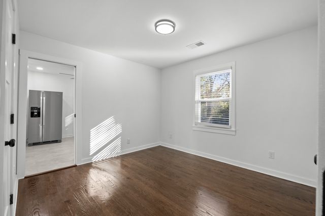 64 Creighton Ave, Nashville, TN 37206