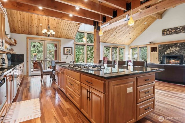 125 Royal Coachman Lane, Kalama, WA 98625