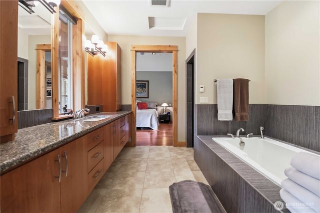 125 Royal Coachman Lane, Kalama, WA 98625