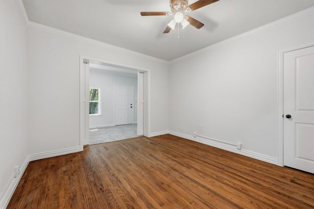 1525 N Shannon Street, Sherman, TX 75092
