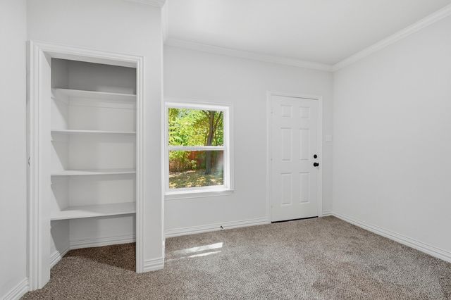 1525 N Shannon Street, Sherman, TX 75092