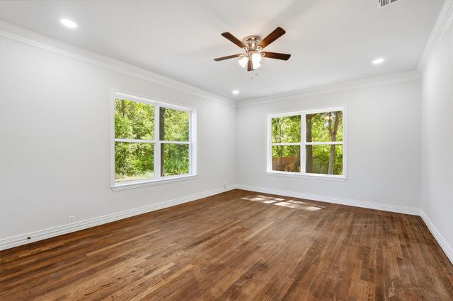 1525 N Shannon Street, Sherman, TX 75092