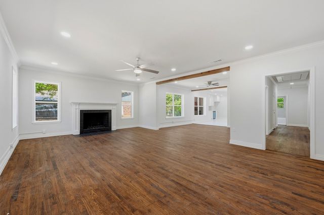 1525 N Shannon Street, Sherman, TX 75092