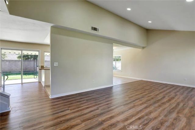 877 Wedgewood Court, Rialto, CA 92376