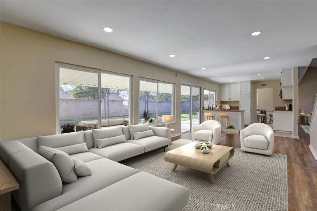 877 Wedgewood Court, Rialto, CA 92376