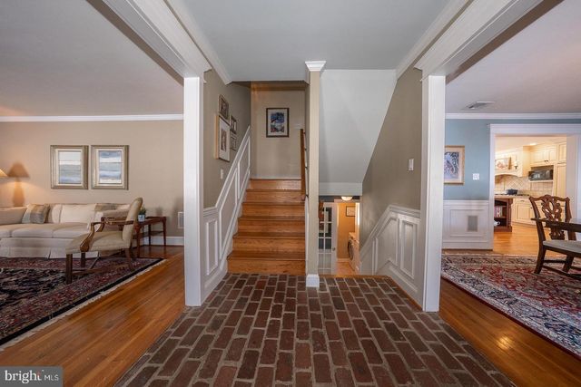 334 ECHO VALLEY LN, Newtown Square, PA 19073