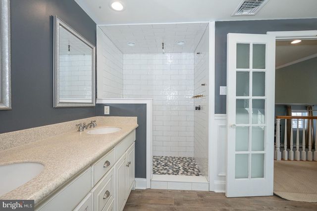 334 ECHO VALLEY LN, Newtown Square, PA 19073