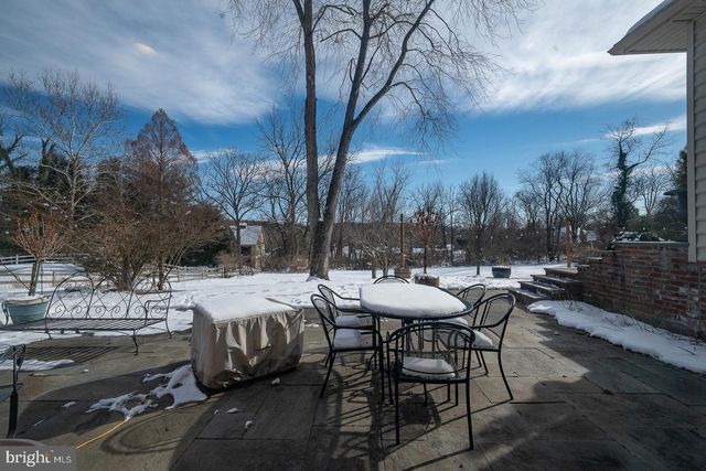 334 ECHO VALLEY LN, Newtown Square, PA 19073