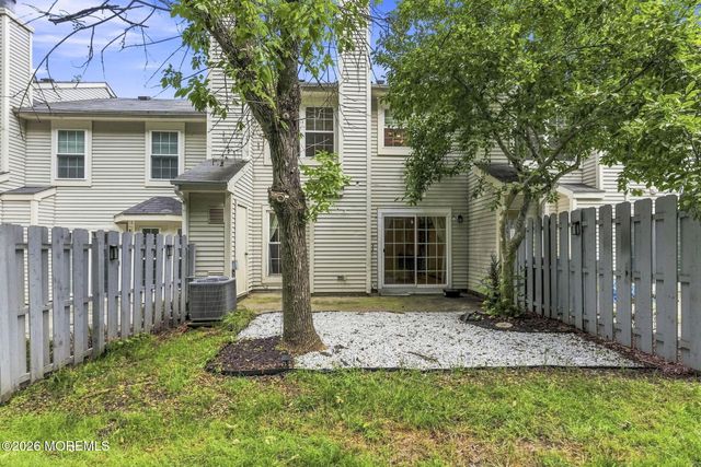 318 Balsam Court, Howell, NJ 07731