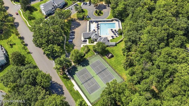 318 Balsam Court, Howell, NJ 07731