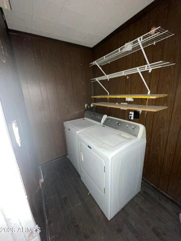 2038 E CHEERY LYNN Road, Phoenix, AZ 85016