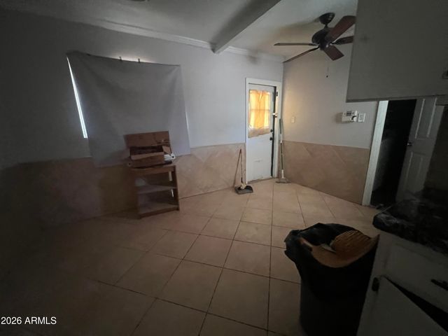 2038 E CHEERY LYNN Road, Phoenix, AZ 85016